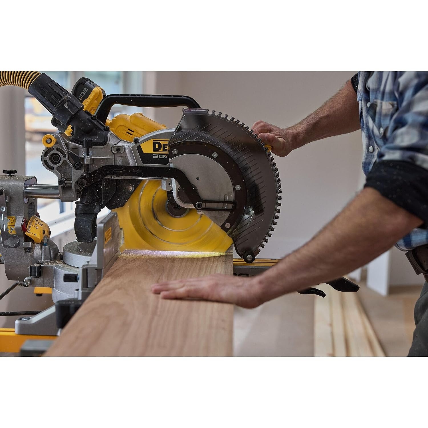 image:imageDEWALT 12 Inch 80T Carbide Circular Saw Blade Fine Finish Saw Blade DWA11280One Size