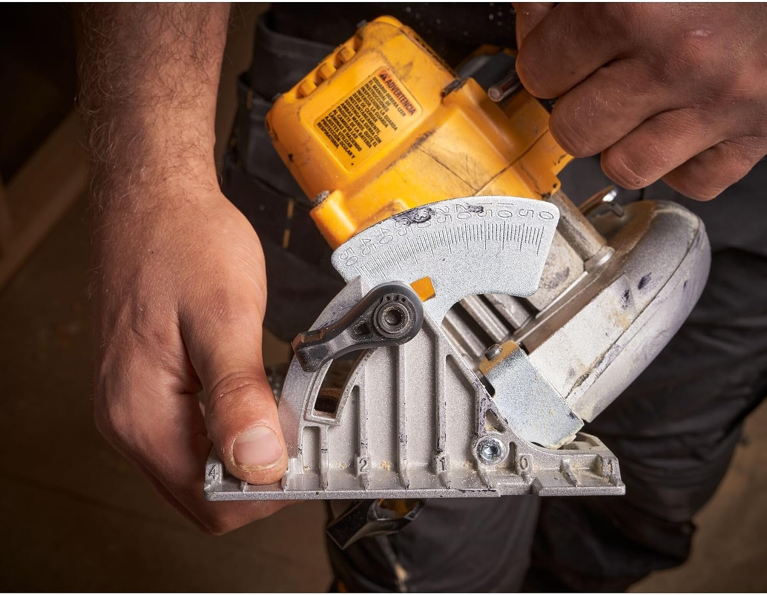 image:imageDEWALT 20V MAX 612 in Brushless Cordless Circular Saw Tool Only DCS565B612Inch