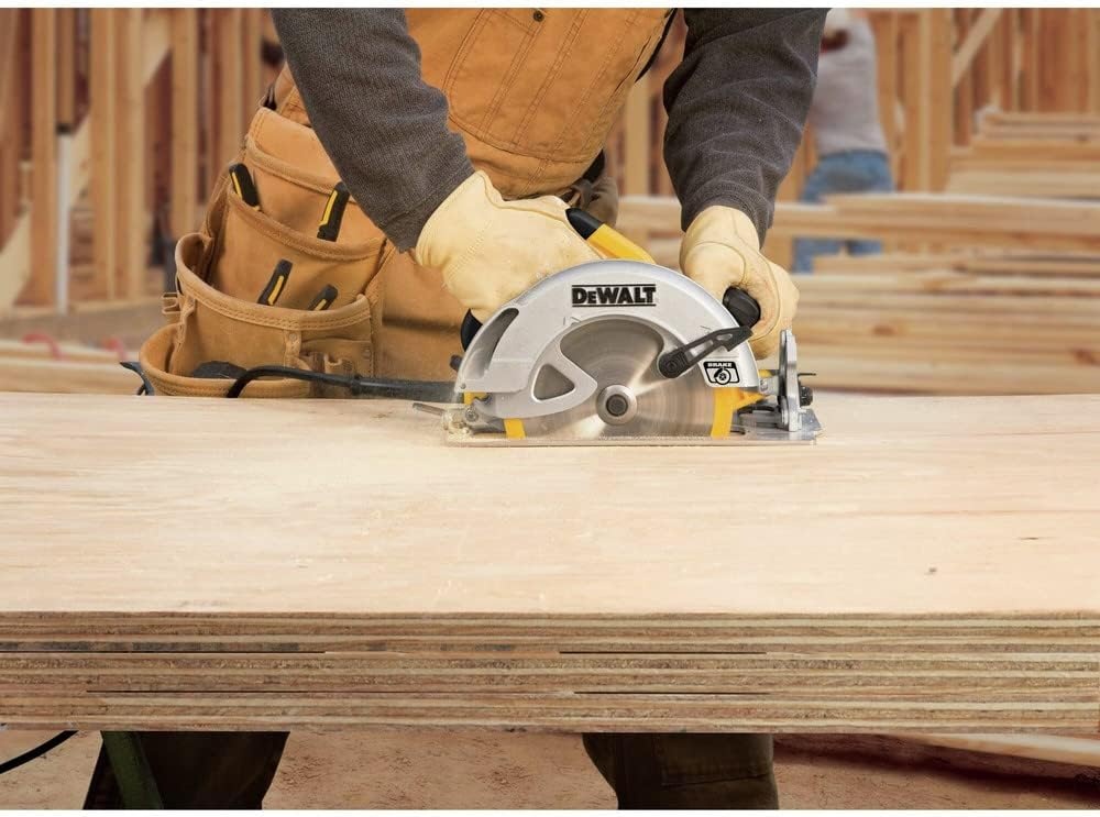 image:imageDEWALT Circular Saw 714 inch Pivoting with up to 57 Degree Bevel Corded DWE575SBCircular Saw Only