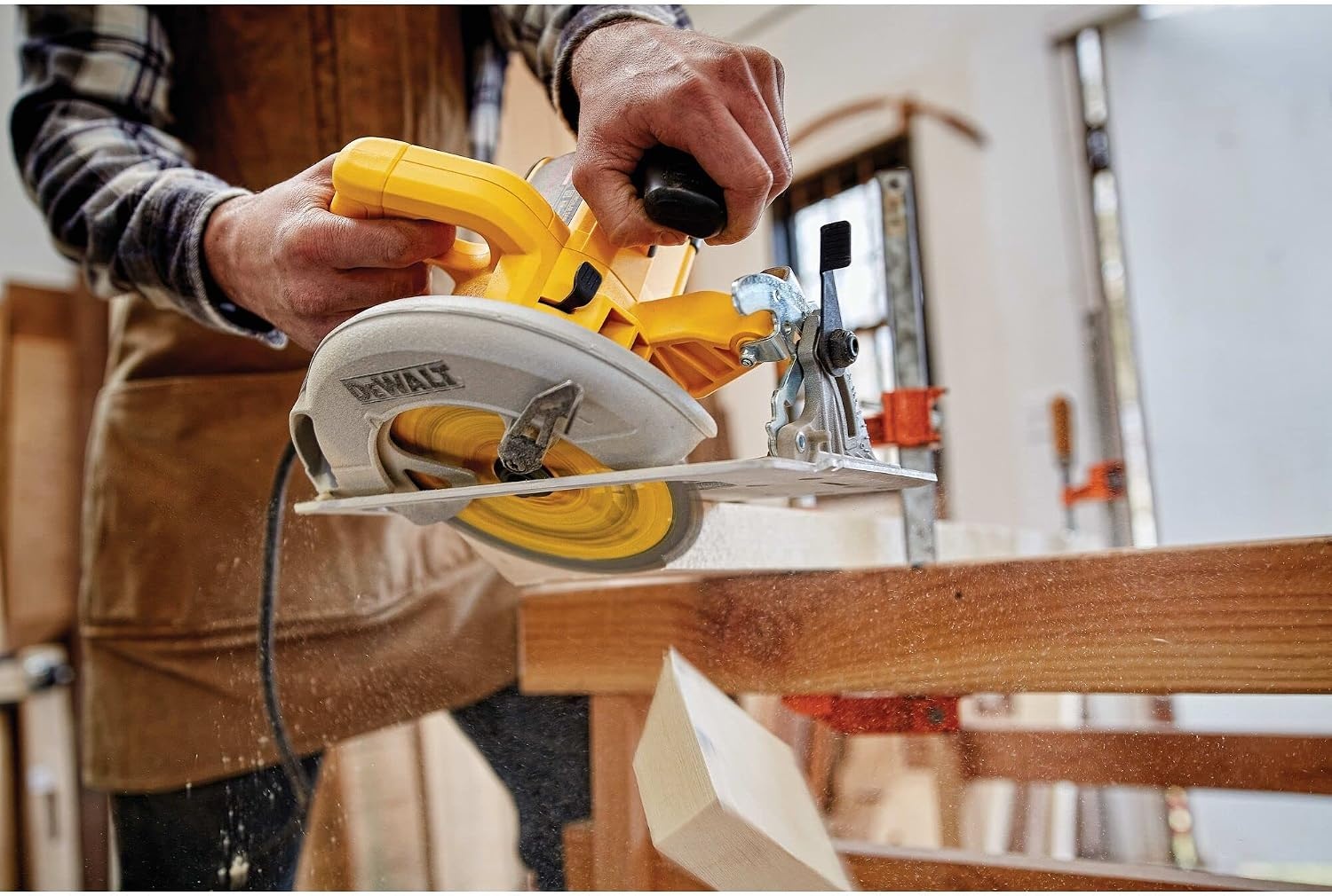 image:imageDEWALT Circular Saw Blade 7 14 Inch 24 Tooth Wood Cutting DWA171424One Size