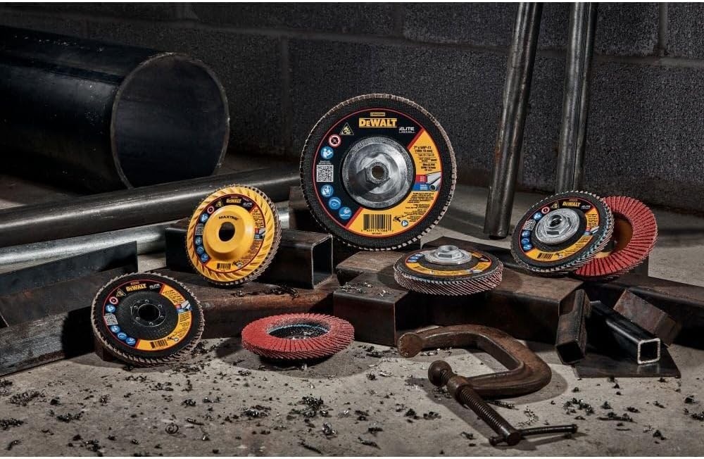 image:imageDEWALT DWA8280H 40G T29 XP Ceramic Flap Disc 412 x 5860G 58Inch Hub