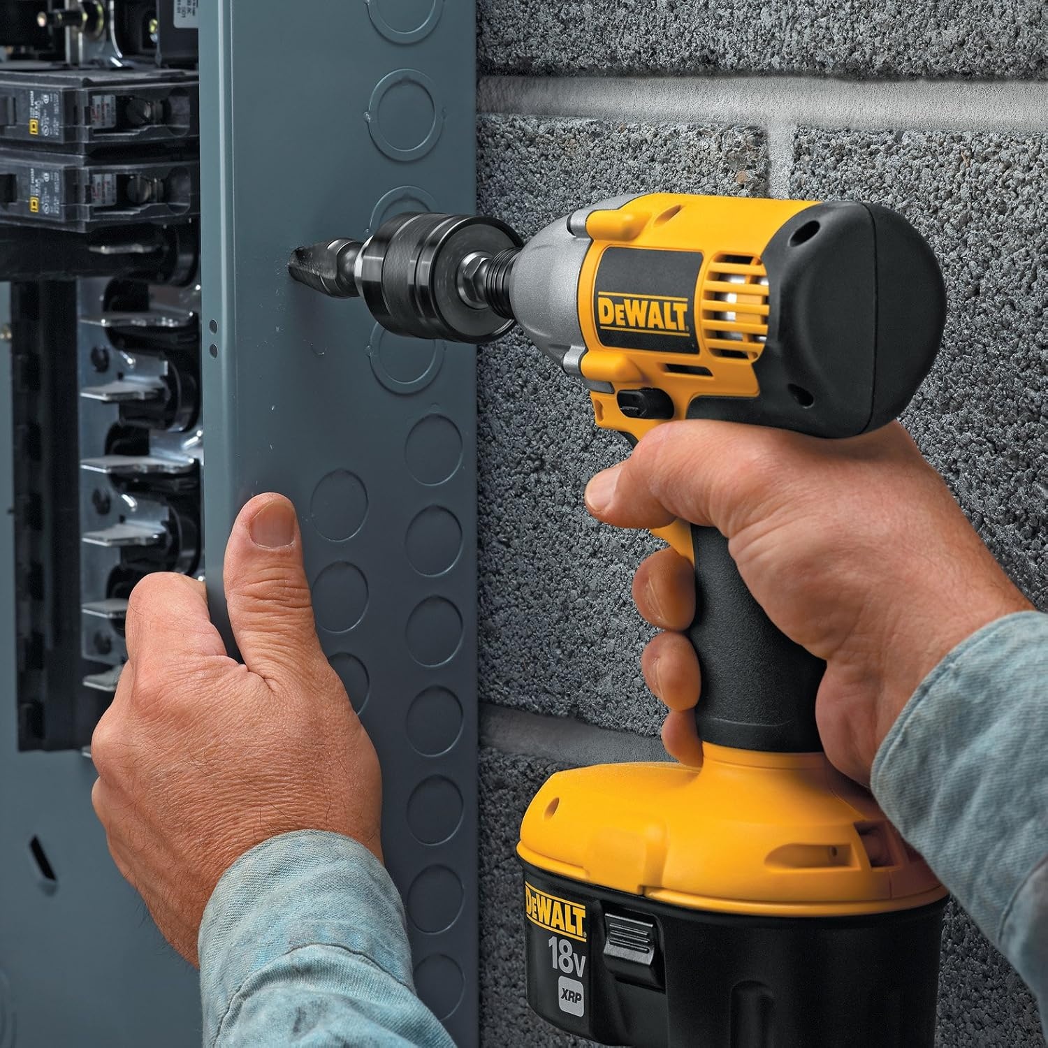 image:imageDEWALT Drill Chuck for Impact Driver Quick Connect DW0521One Size