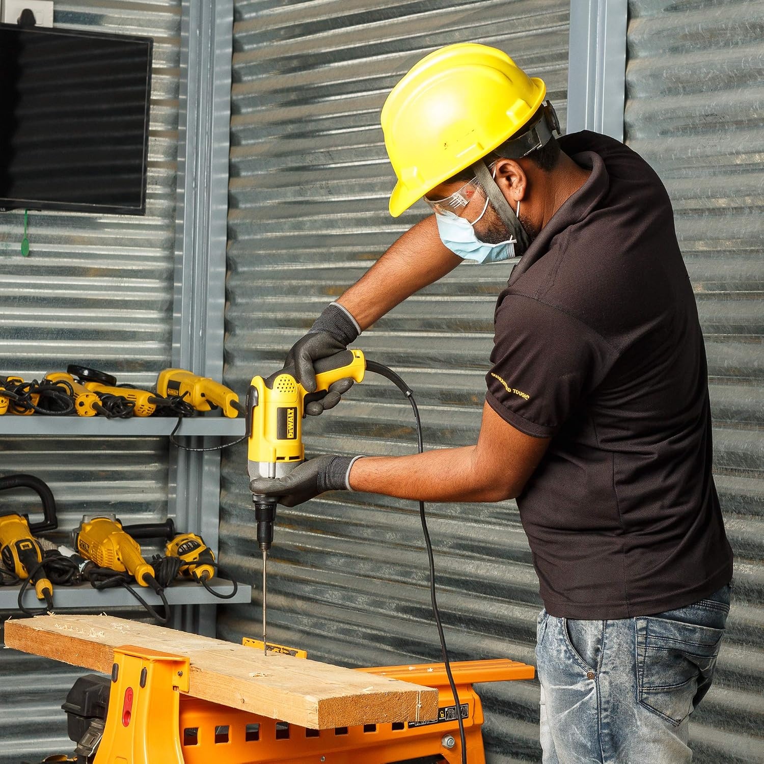 image:imageDEWALT Drywall Screw Gun 65Amp DW268 YellowScrewdriver Only