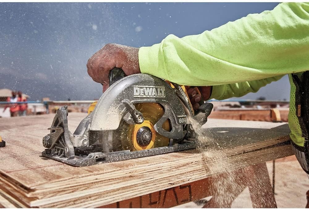 image:imageDEWALT FLEXVOLT 60V MAX Circular Saw for Framing 714Inch Tool Only DCS577B