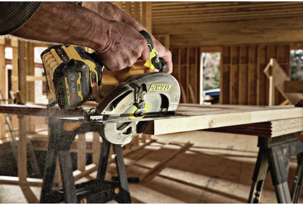 image:imageDEWALT FLEXVOLT 60V MAX Circular Saw with Brake 714Inch Tool Only DCS578BOne Size