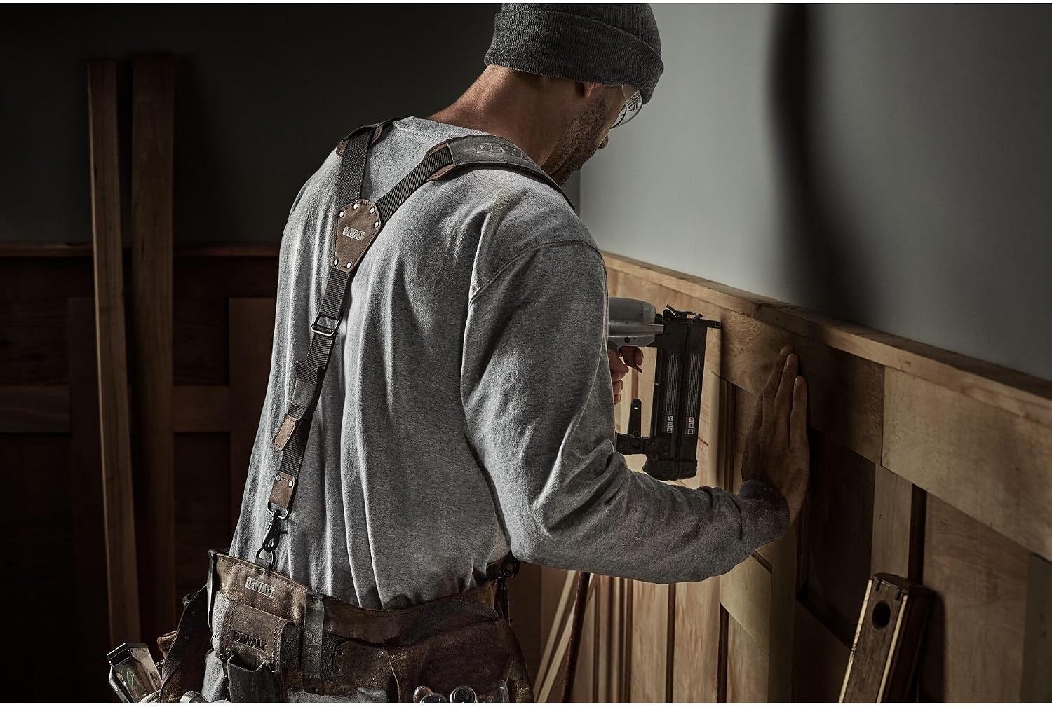 image:imageDEWALT Leather Tool Belt Organizer with 18 Pockets Heavy Duty Construction DWST550113One Size