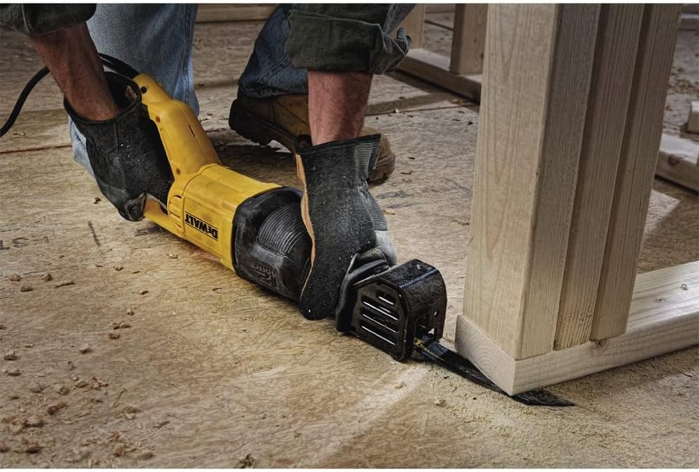 image:imageDEWALT Reciprocating Saw 12 Amp 2900 RPM 4Position Blade Clamp Variable Speed Trigger Corded DWE305Classic
