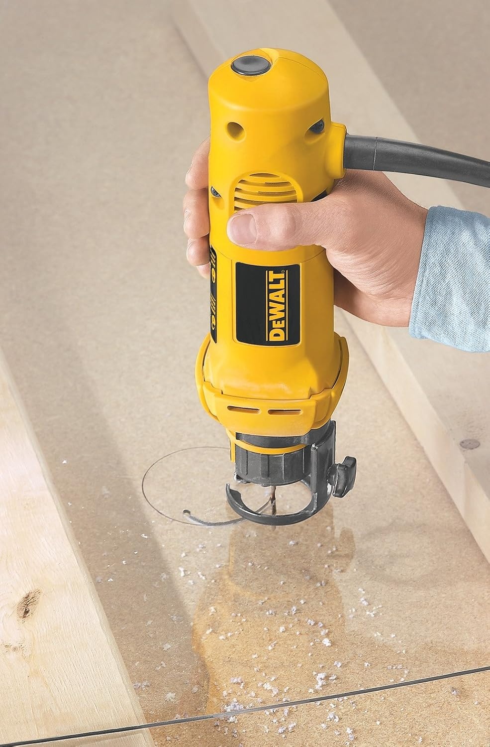 image:imageDEWALT Rotary Saw with 18Inch and 14Inch Collets 5Amp Corded DW660
