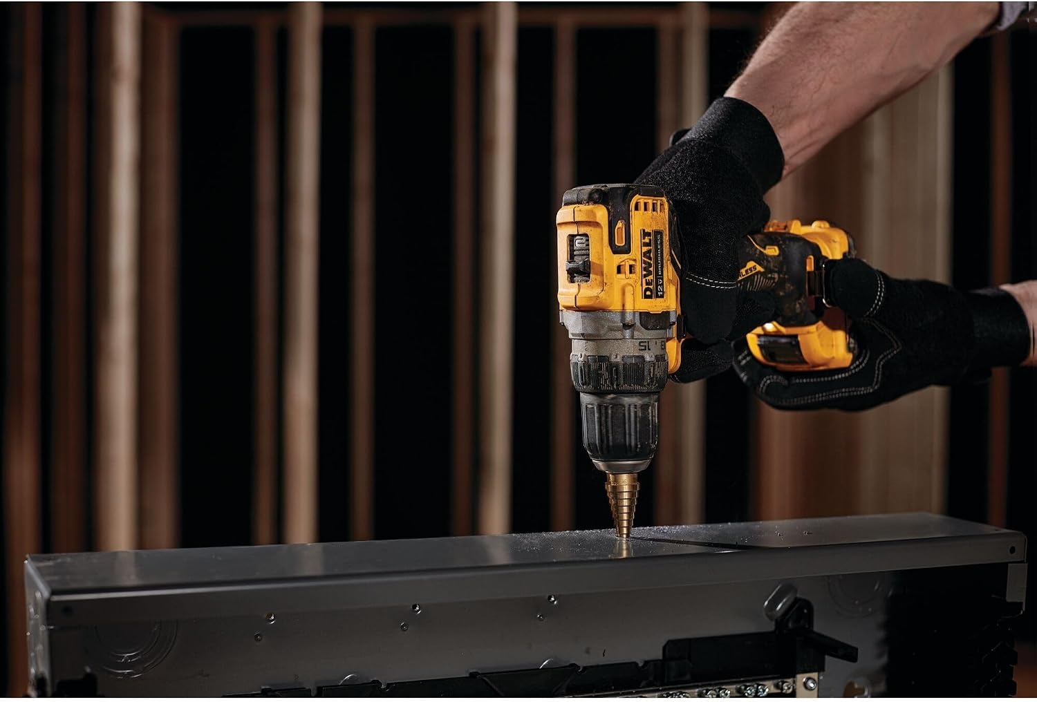 image:imageDEWALT XTREME 12V MAX Cordless Drill Driver Kit 38Inch DCD701F2