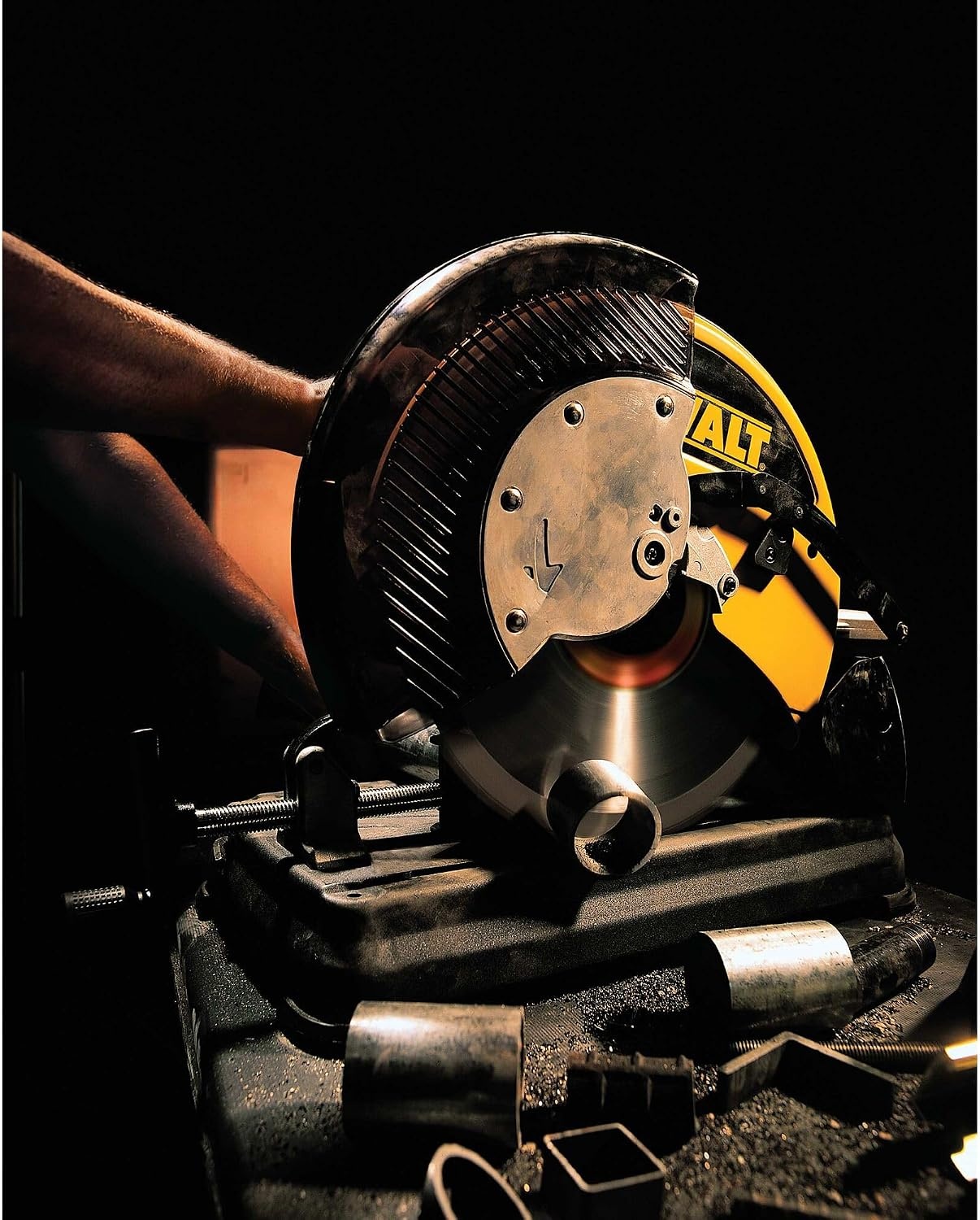 image:imageDEWALT DWA7737 60 Teeth Heavy Gauge Ferrous Metal Cutting 1Inch Arbor 12Inch66Tooth