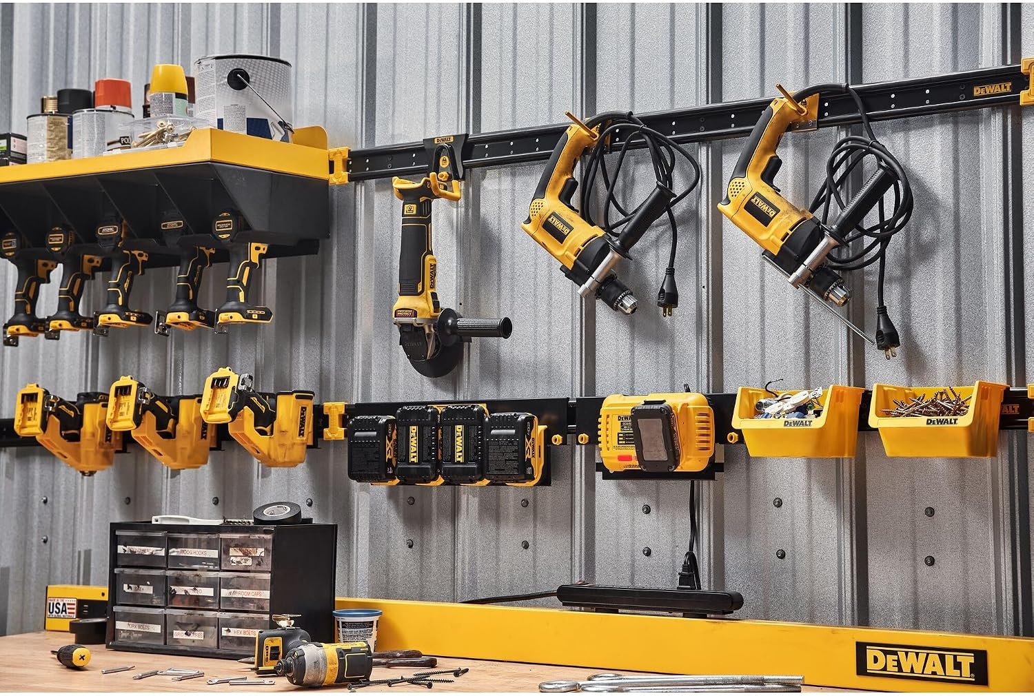 image:imageDEWALT Battery Organizer Holds up to 4 Batteries Mount Rail Workshop Storage System Compatible DWST82819One Size