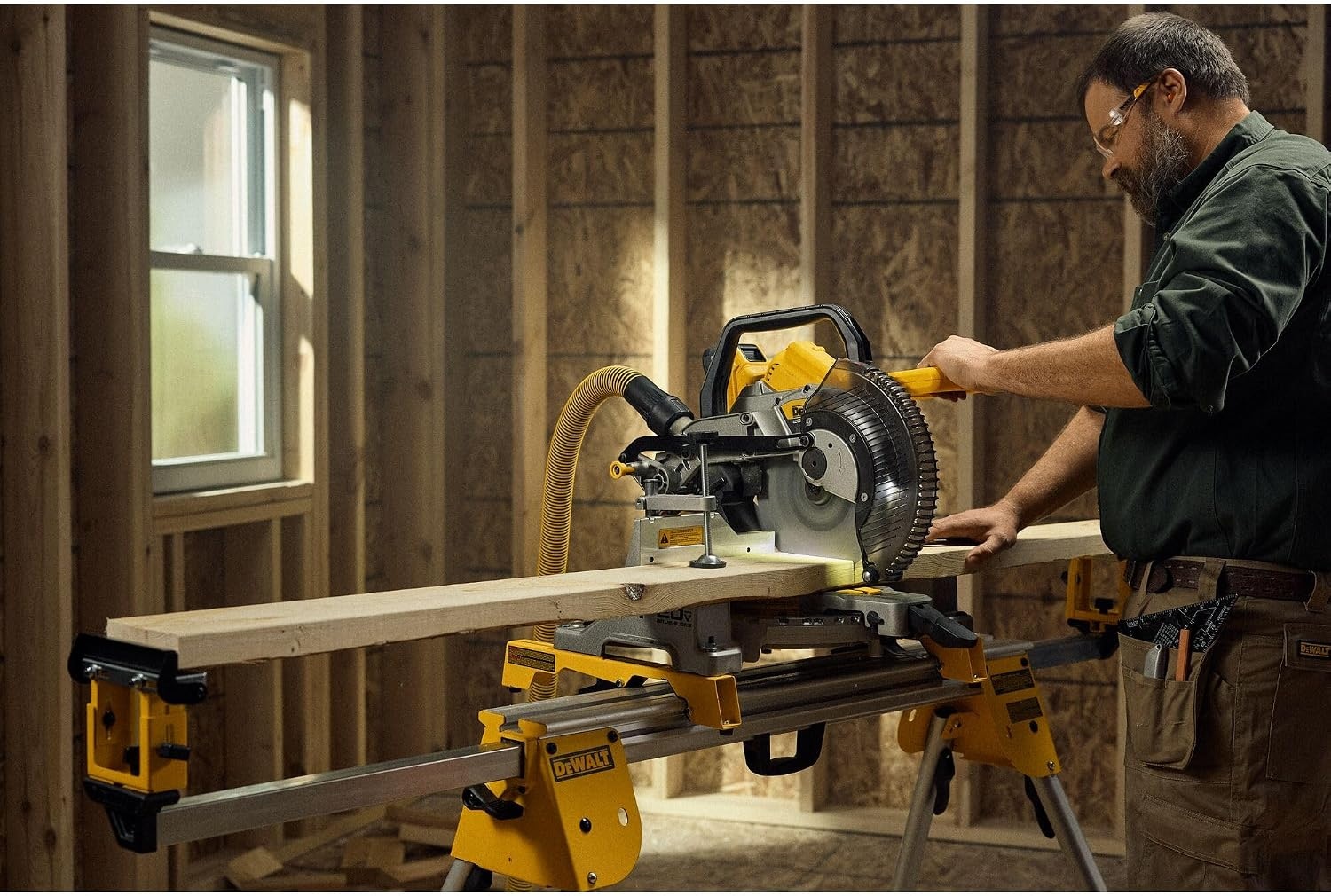 image:imageDEWALT 20V MAX 714Inch Miter Saw Cordless DCS361M120V 10IN Miter Saw