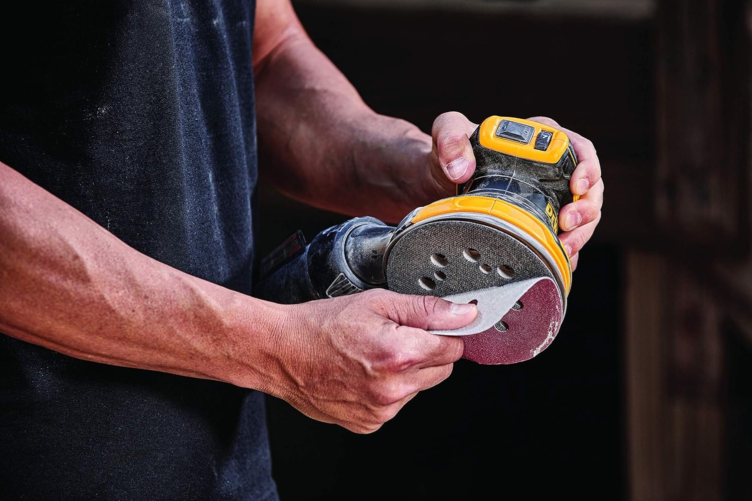 image:imageDEWALT 20V MAX Random Orbital Sander Kit DCW210P1
