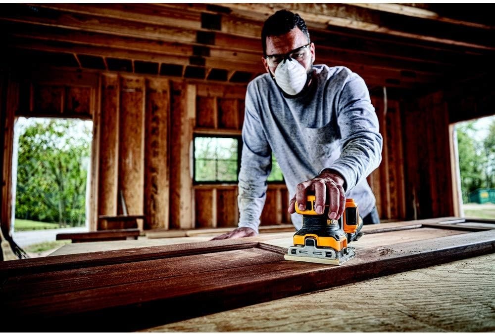 image:imageDEWALT DCW200D1 20V MAX XR Cordless 14 Sheet Variable Speed Sander Kit 20 Ah Battery