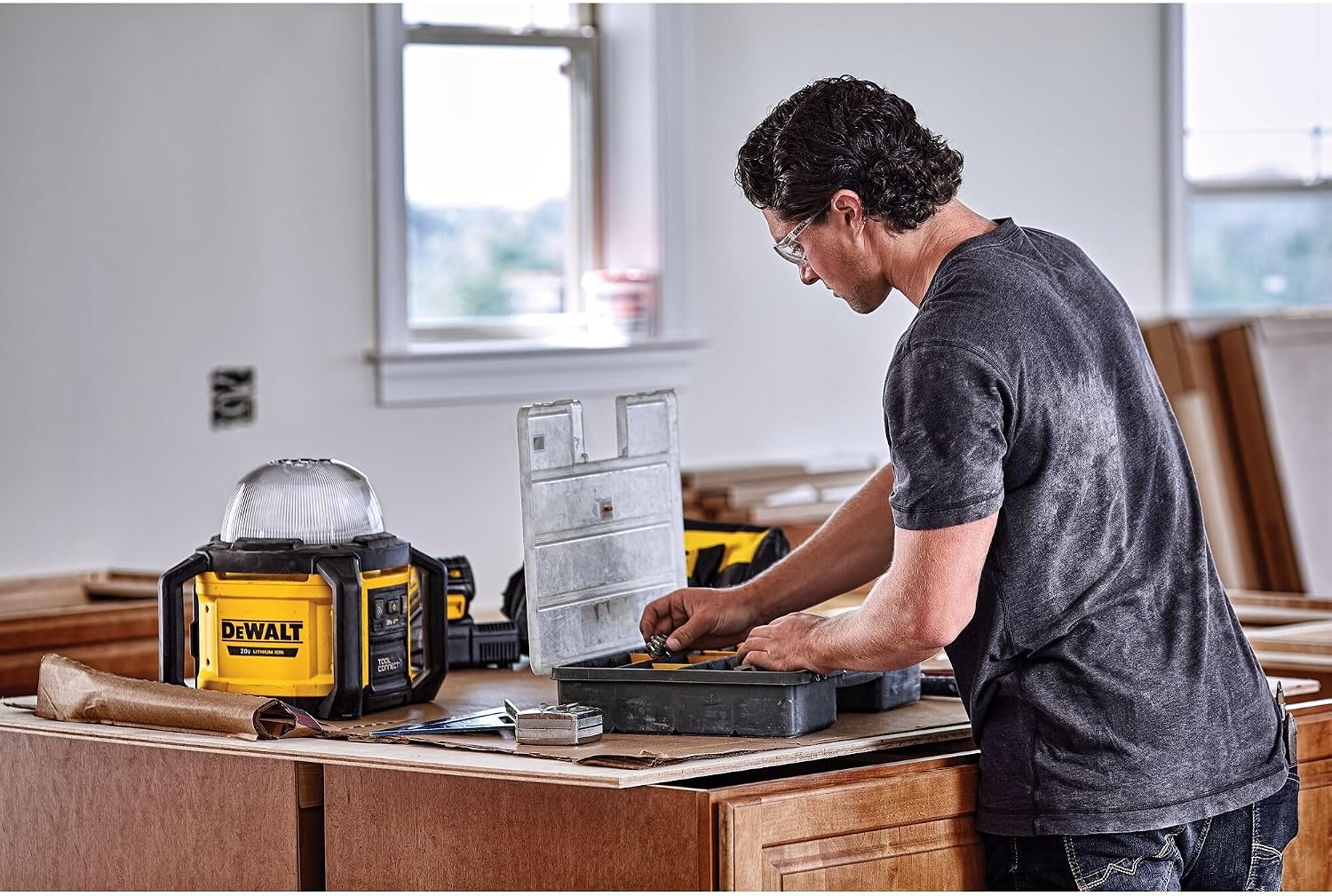image:imageDEWALT 20V MAX LED Work Light Compact and Portable Weather and Dust Resistant Cordless DCL074