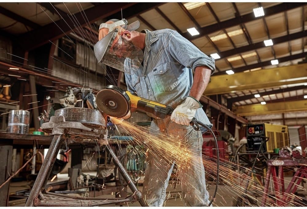 image:imageDEWALT Angle Grinder RAT Tail 7Inch 13Amp DWE43840CN