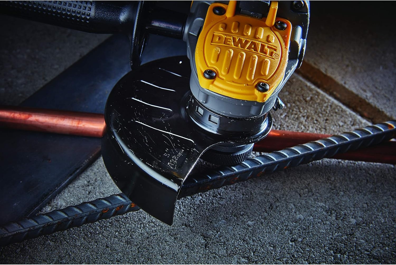 image:imageDEWALT FLEXVOLT ADVANTAGE 20V MAX Angle Grinder Paddle Switch 412Inch to 5Inch Tool Only DCG416B 412Inch to 5Inch Tool Only DCG416B