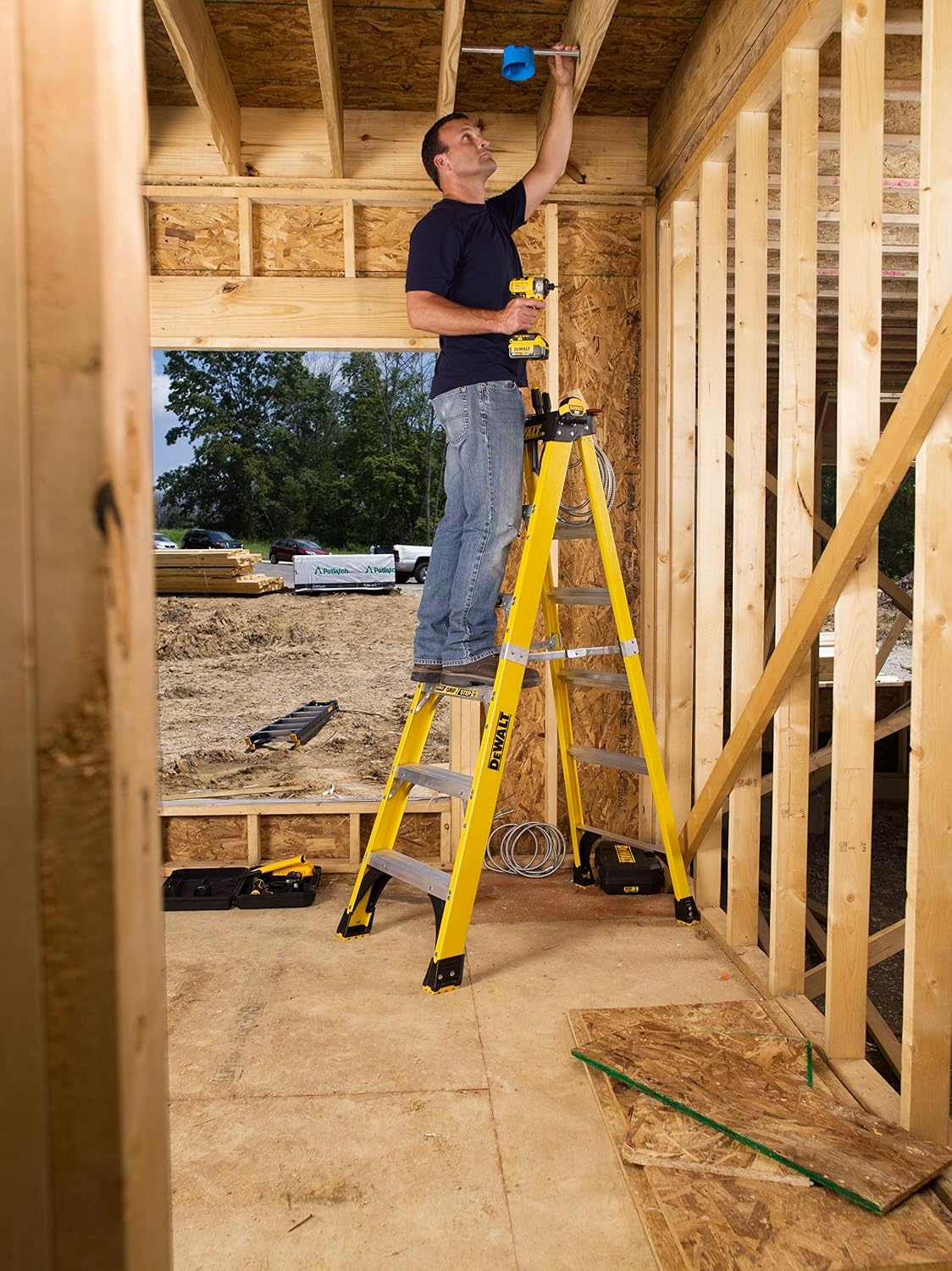 image:imageDeWalt Type IAA 375lb Rated FG Stepladder 10 DXL3410108 feet