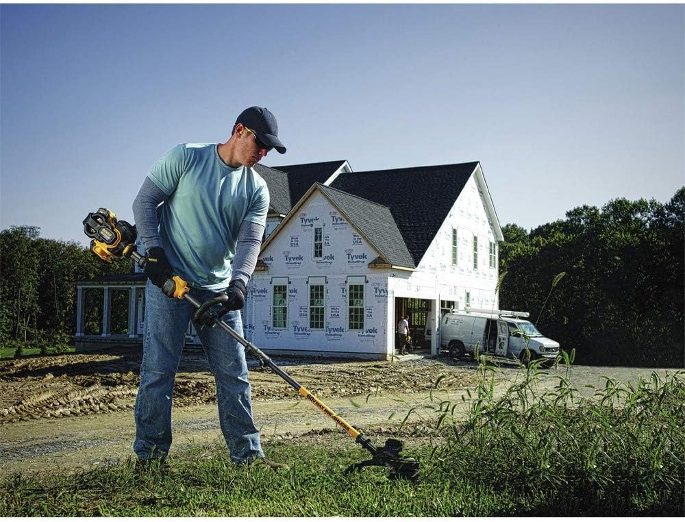 image:imageDEWALT FLEXVOLT 60V MAX String Trimmer Brushless Two Speed 15Inch 3Ah Battery DCST970X1String Trimmer Kit Only
